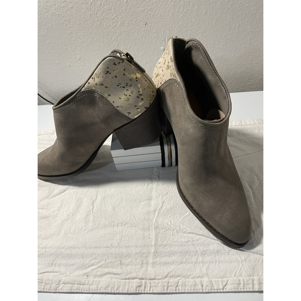 Lucky Brand Women's Taupe Suede Ankle Bootie Gold Splatter Zip Block Heel Size 9